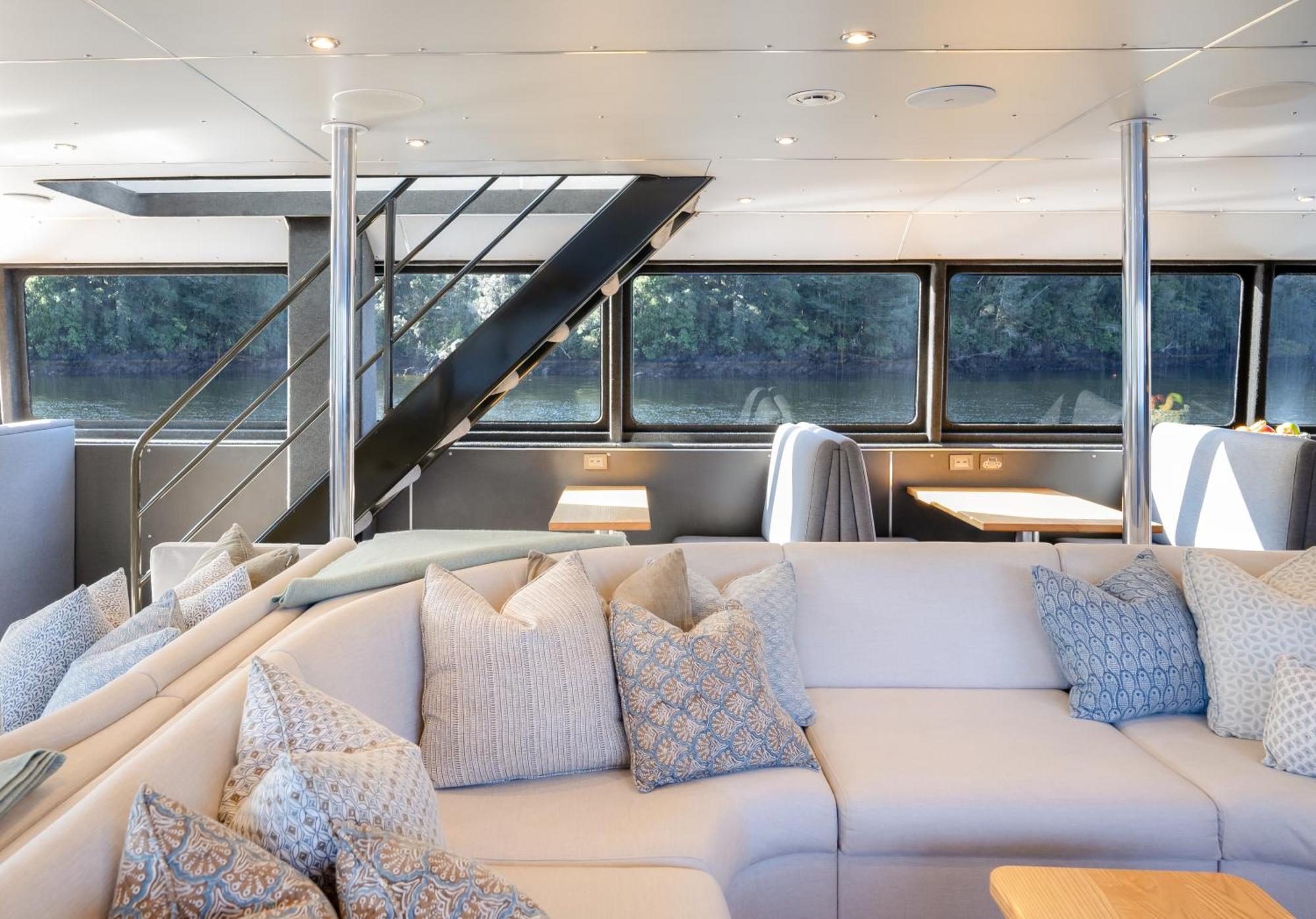 Milford Sound Overnight Cruise - Fiordland Discovery Exterior photo
